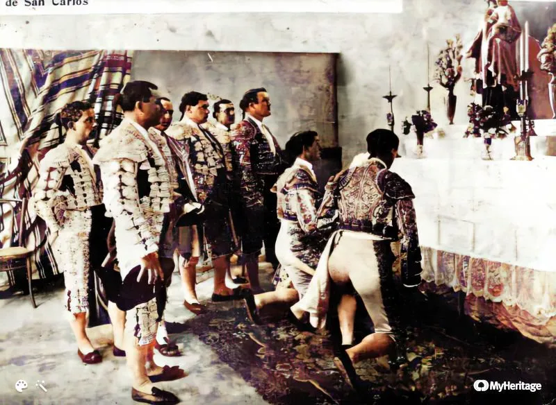 Imagen 5 Toreros En La Capilla Y Virgen Del Carmen