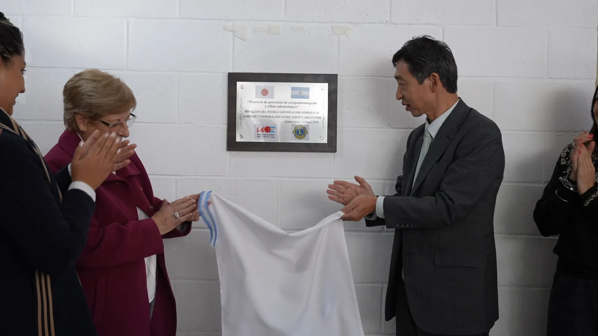 Japón realizó una donación de equipamiento odontológico al CIC 17 de Octubre de Caleta Olivia. 