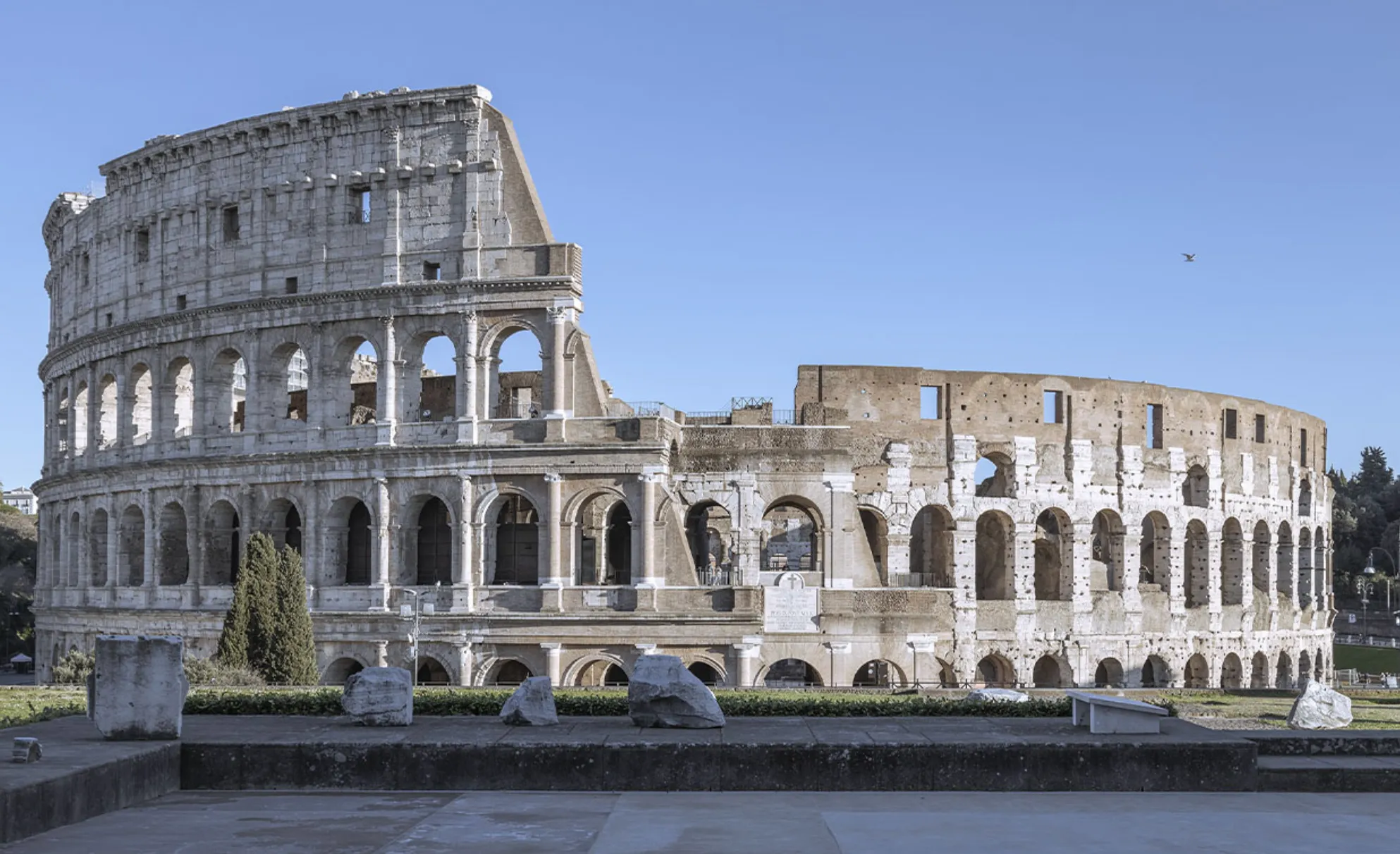 Cómo lograron devolverle la forma original al Coliseo tras siglos de derrumbes y terremotos