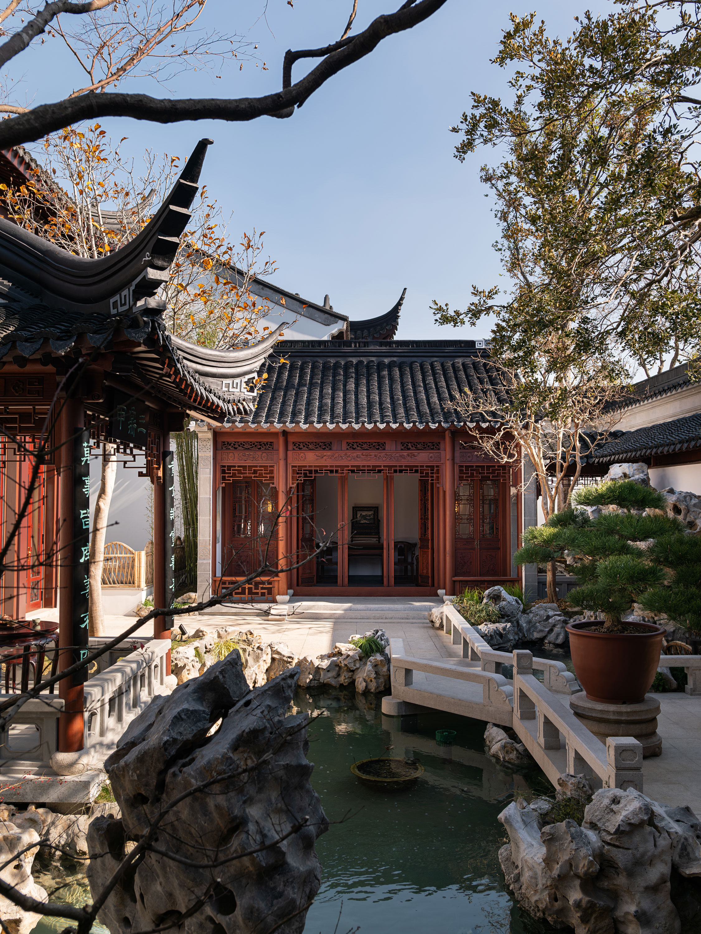 Pingmenli Private Residence interior by Z+H Renhai Design - Imagen 8