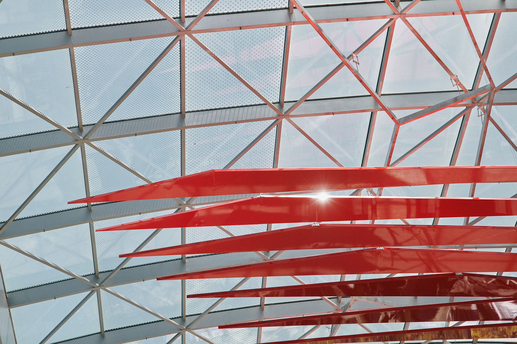 Se inaugura la monumental escultura colgante que habitará el atrio vidriado más grande de Latinoamérica