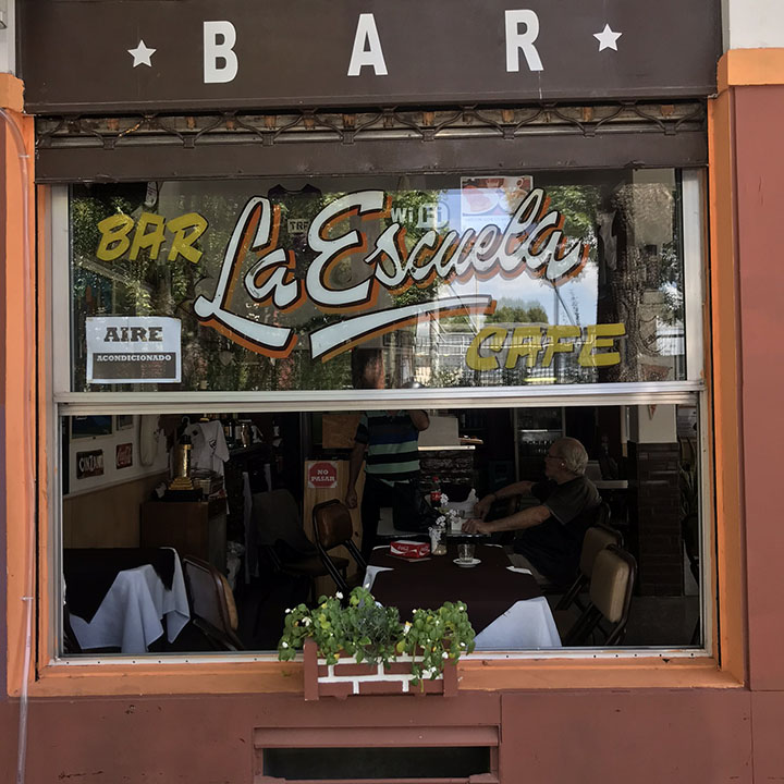 Una serie documental recorre las historias de los Bares Notables de Buenos Aires - Imagen 6