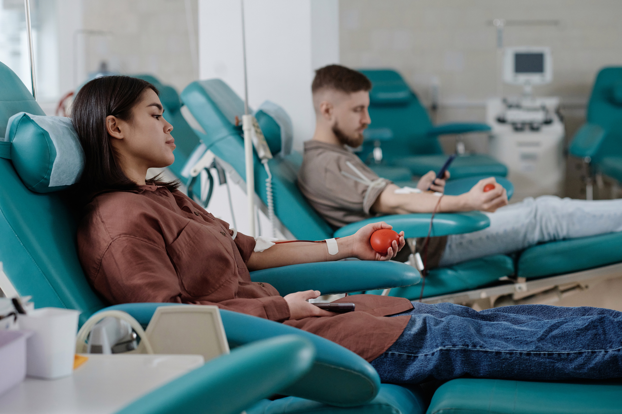 La sangre no se fabrica: donar es un gesto profundamente humano  - Imagen 1