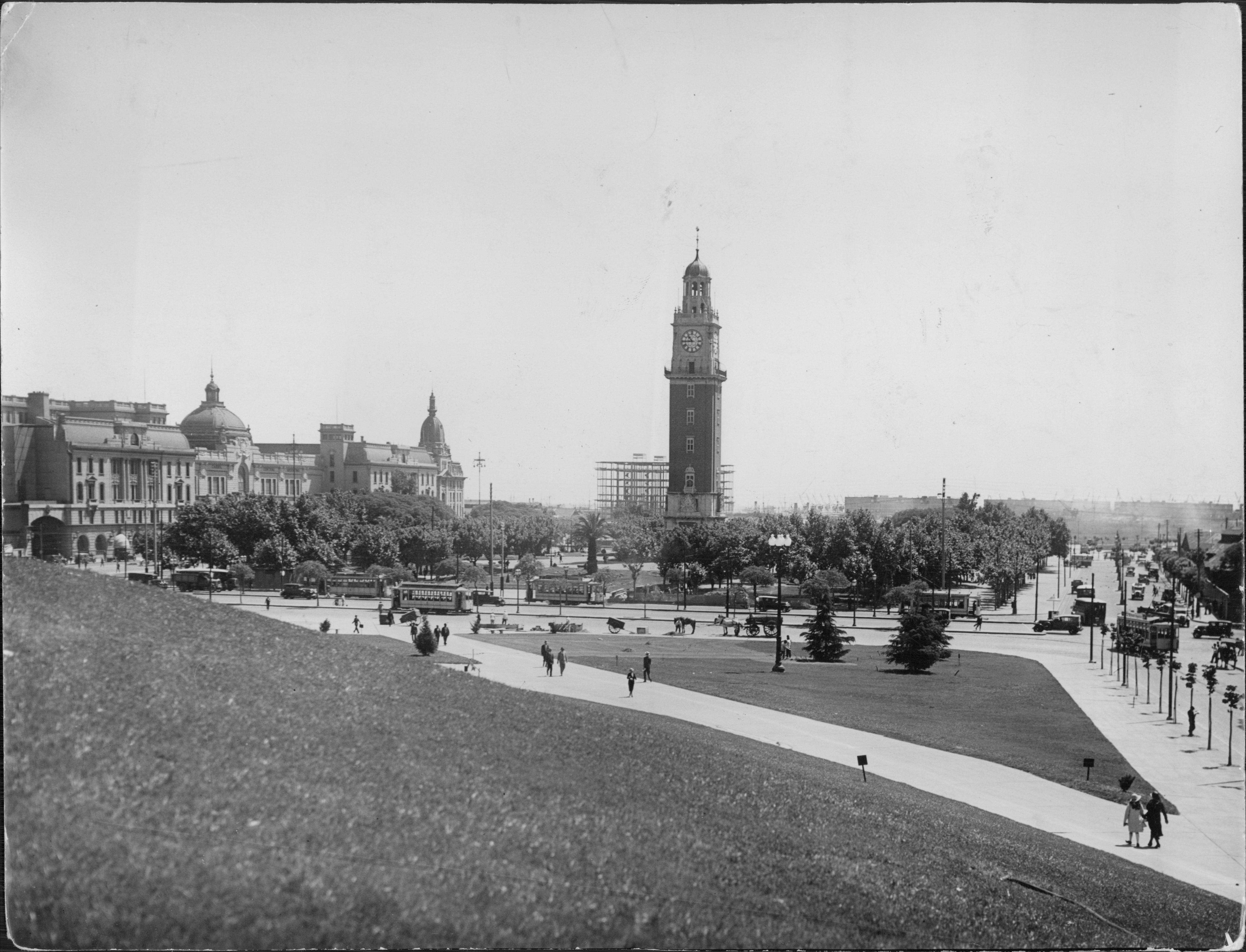 La Torre Monumental cumple 110 años y lo celebra a lo grande - Imagen 8