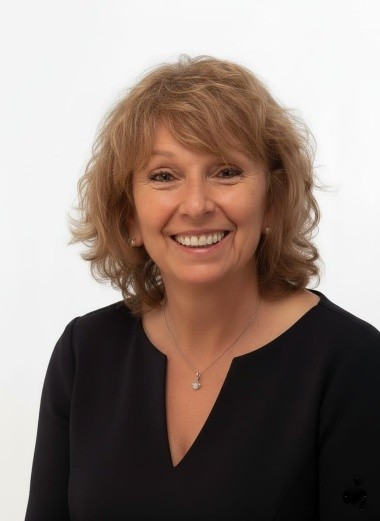 Arqta. Adriana Mónica de Castro 