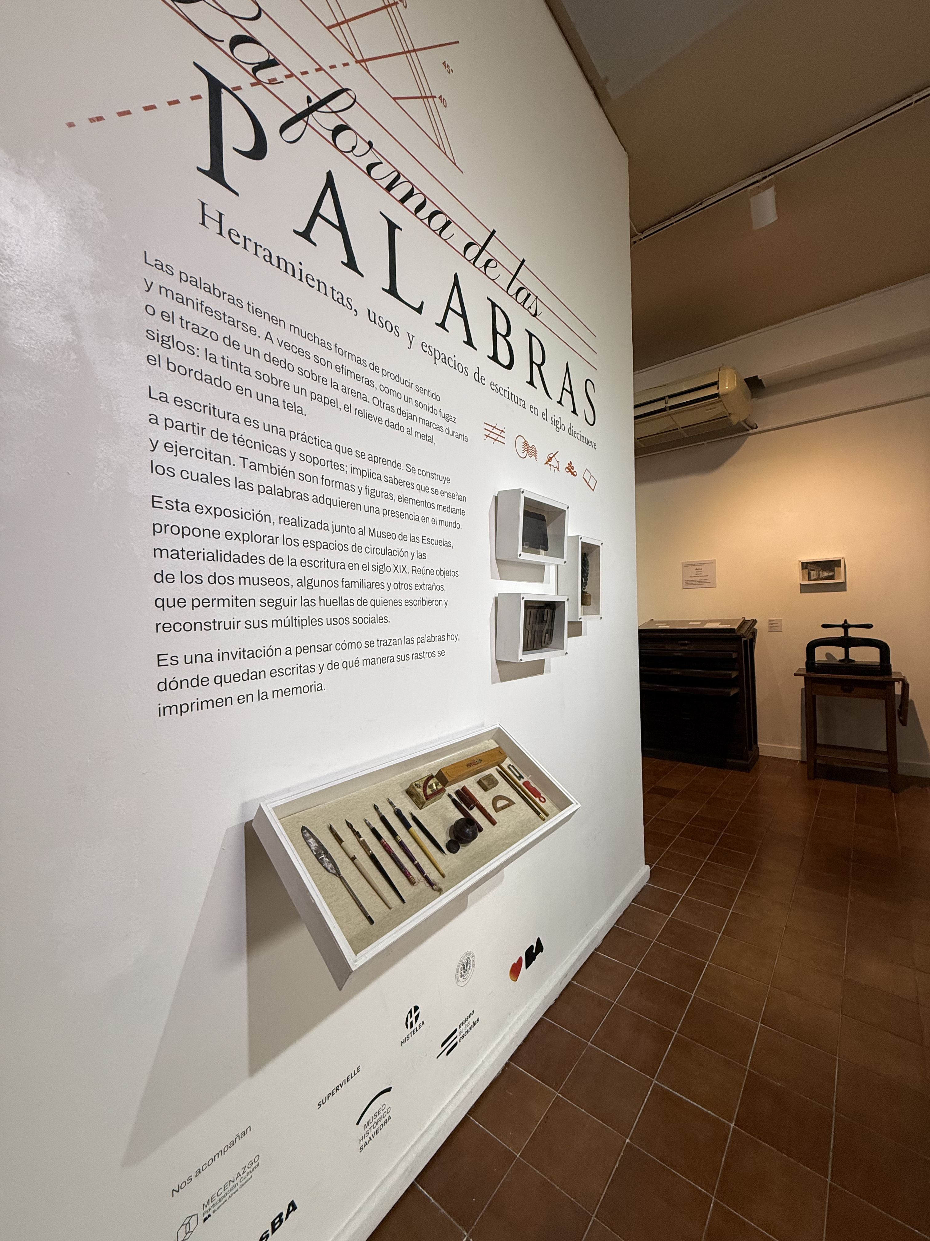 Una exposición invita a descubrir cómo se escribía en el siglo XIX
